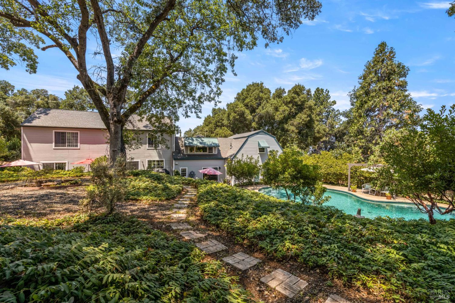 Detail Gallery Image 44 of 68 For 1940 Westlake Dr, Kelseyville,  CA 95451 - 3 Beds | 3/1 Baths