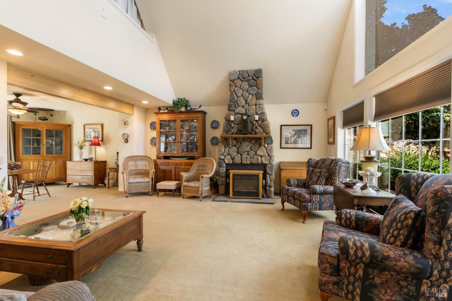 Detail Gallery Image 13 of 68 For 1940 Westlake Dr, Kelseyville,  CA 95451 - 3 Beds | 3/1 Baths