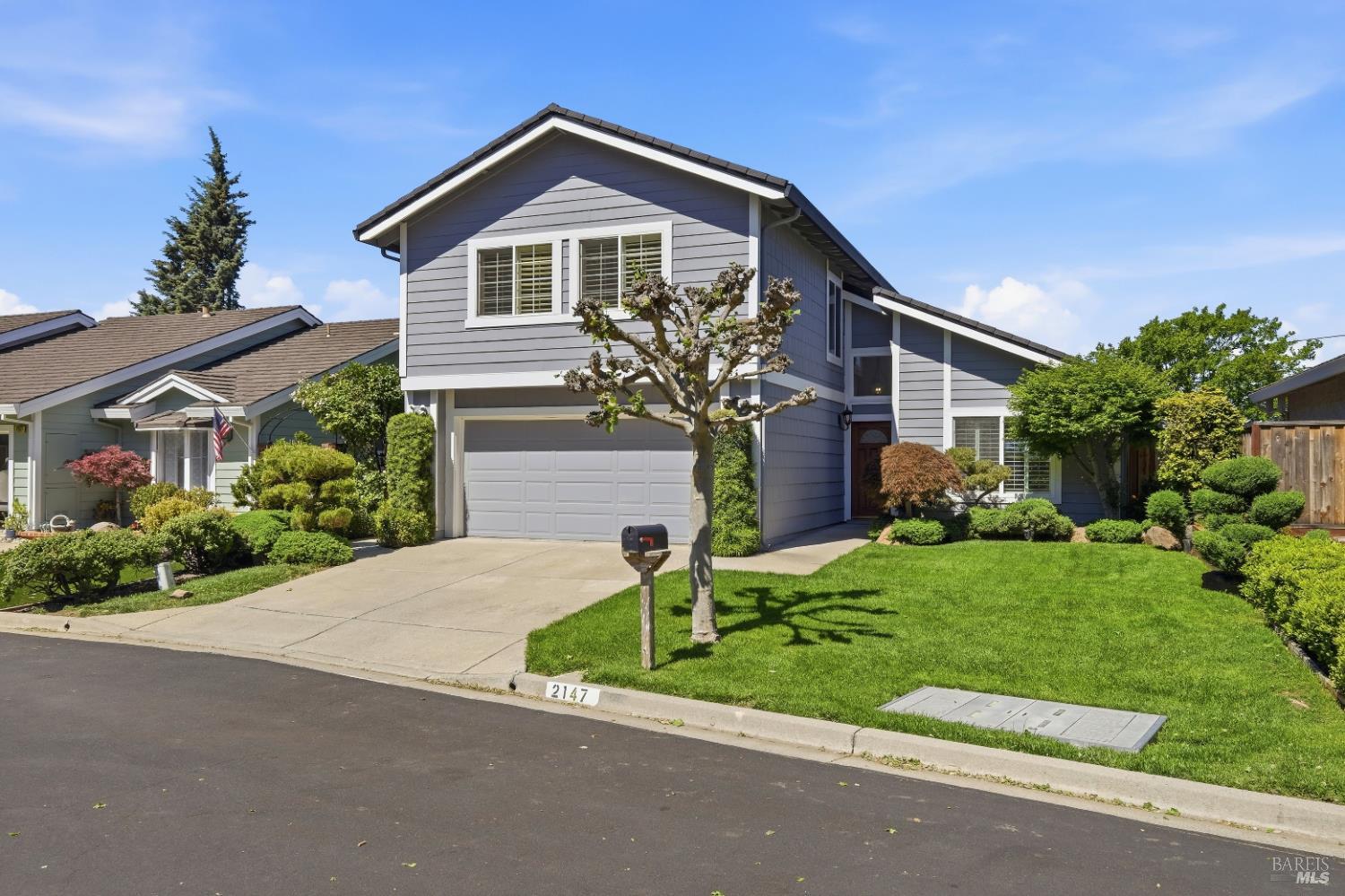 Detail Gallery Image 4 of 35 For 2147 Westward Pl, Martinez,  CA 94553 - 4 Beds | 2/1 Baths