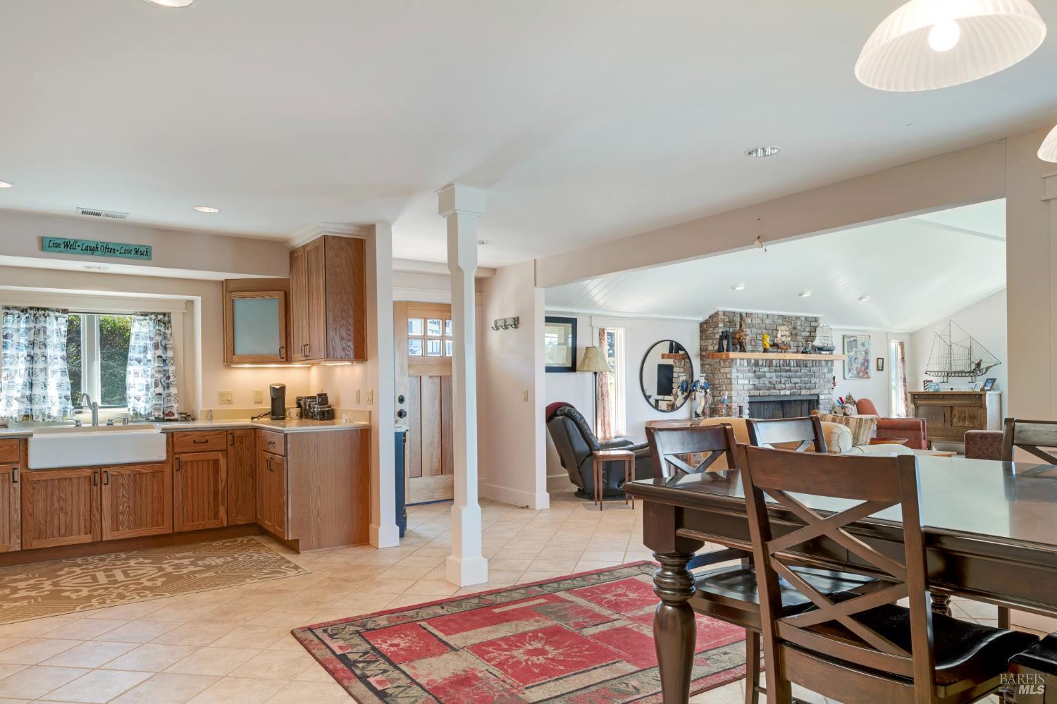 Detail Gallery Image 18 of 40 For 15150 Irish Beach Dr, Manchester,  CA 95445 - 2 Beds | 1/1 Baths