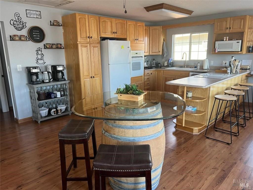 Detail Gallery Image 15 of 30 For 15198 Harbor Ln, Clearlake,  CA 95422 - 2 Beds | 2 Baths