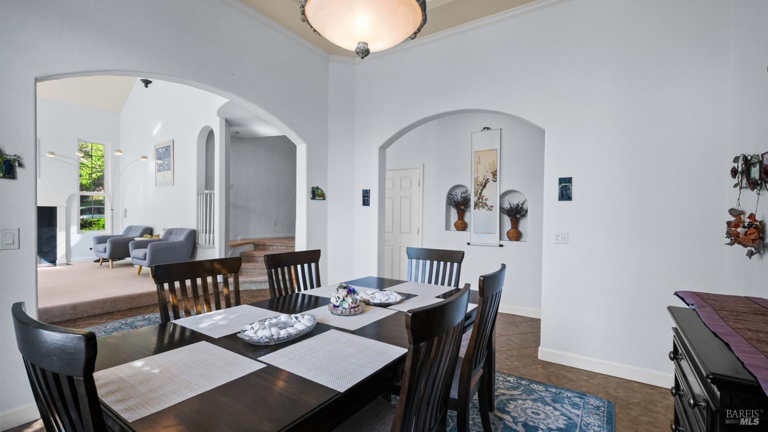 Detail Gallery Image 14 of 56 For 4742 Livingstone Pl, Santa Rosa,  CA 95405 - 4 Beds | 3 Baths