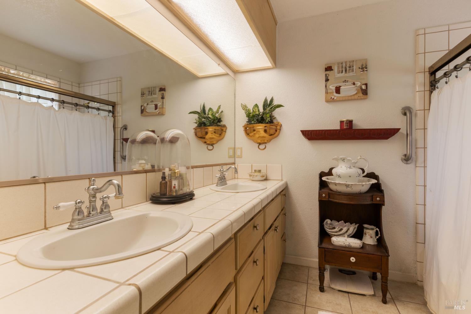 Detail Gallery Image 30 of 68 For 1940 Westlake Dr, Kelseyville,  CA 95451 - 3 Beds | 3/1 Baths