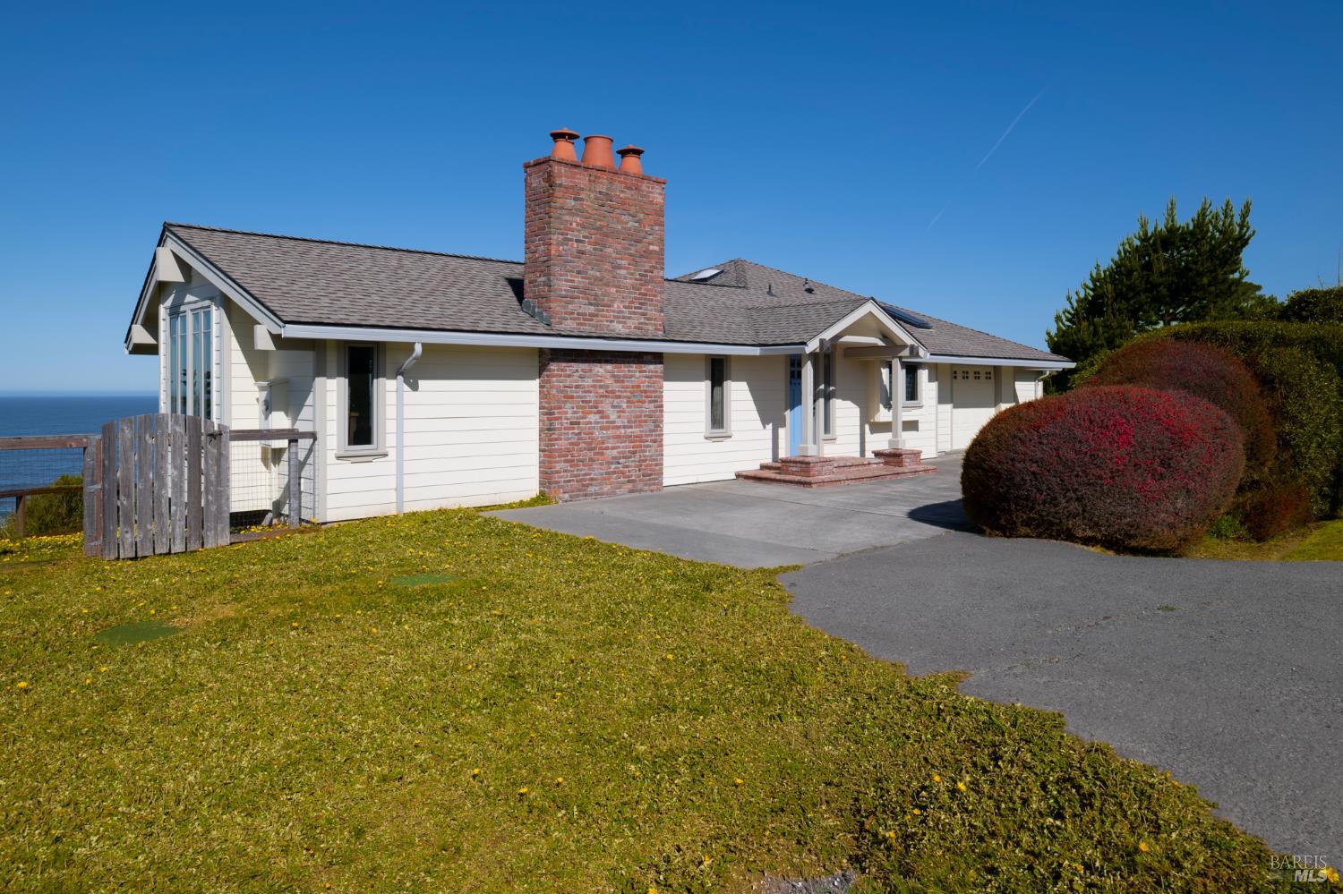 Detail Gallery Image 9 of 40 For 15150 Irish Beach Dr, Manchester,  CA 95445 - 2 Beds | 1/1 Baths