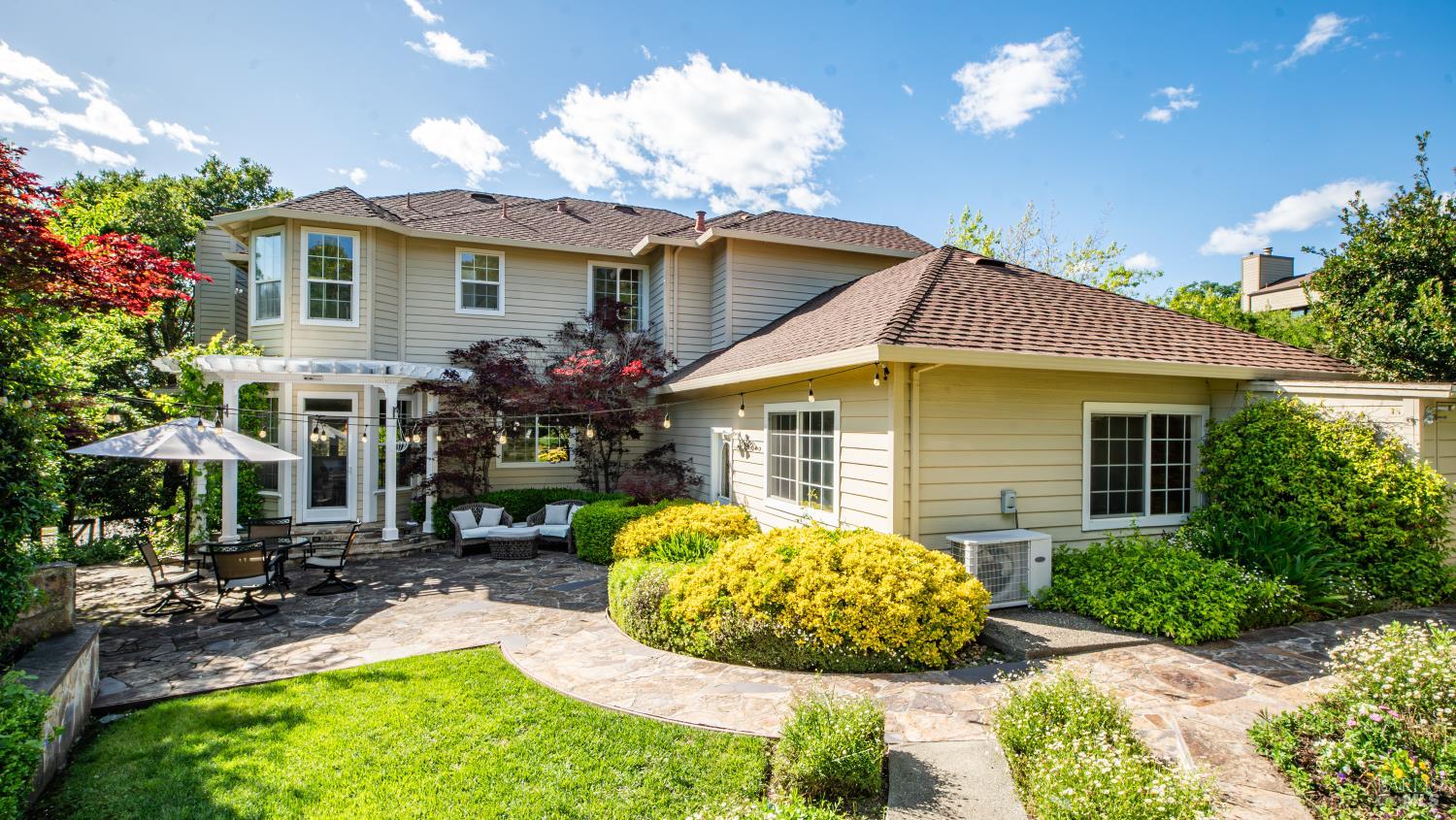 Detail Gallery Image 50 of 56 For 4742 Livingstone Pl, Santa Rosa,  CA 95405 - 4 Beds | 3 Baths