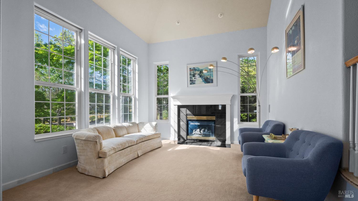 Detail Gallery Image 9 of 56 For 4742 Livingstone Pl, Santa Rosa,  CA 95405 - 4 Beds | 3 Baths