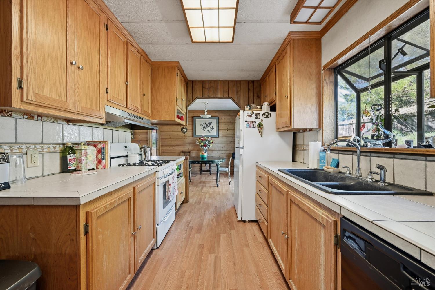 Detail Gallery Image 16 of 46 For 6128 Heather Ln, Kelseyville,  CA 95451 - 3 Beds | 2 Baths