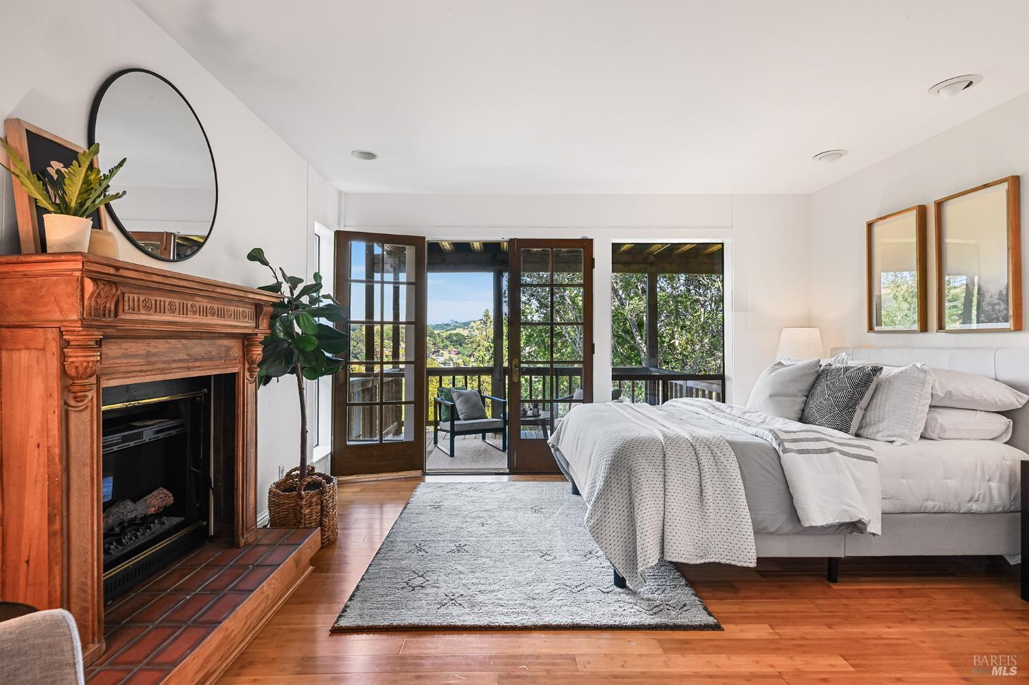 Detail Gallery Image 33 of 61 For 37 Manzanita Rd, Fairfax,  CA 94930 - 3 Beds | 2 Baths