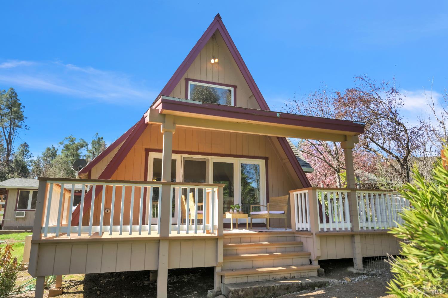 Detail Gallery Image 19 of 50 For 1996 River View Rd, Clearlake Oaks,  CA 95423 - 2 Beds | 1 Baths