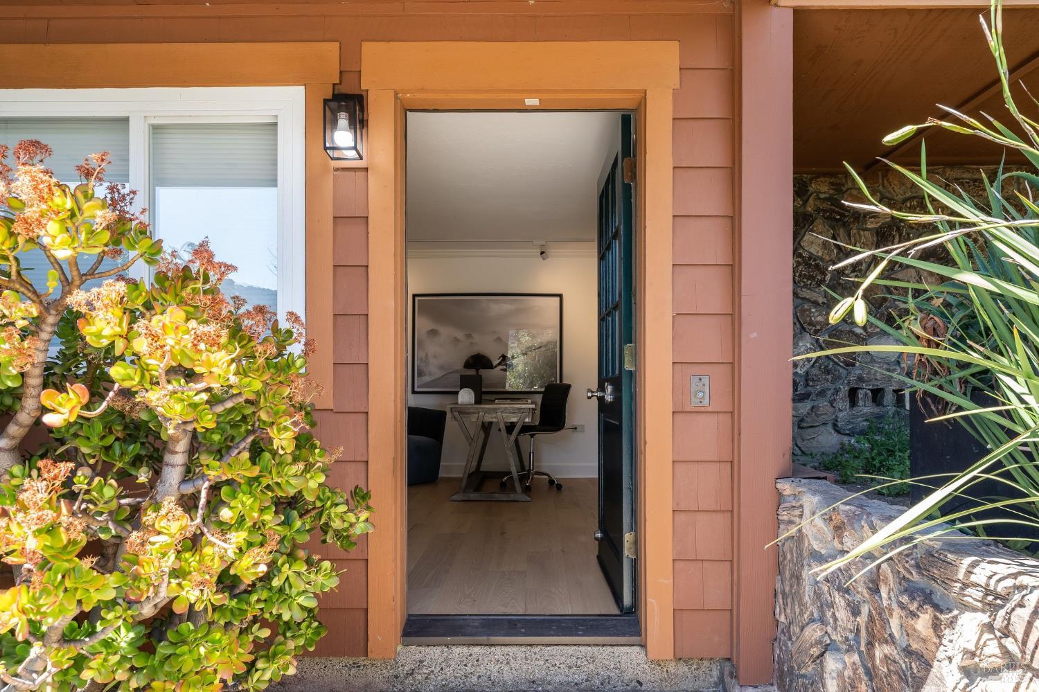 Detail Gallery Image 36 of 55 For 70 Stanford Way, Sausalito,  CA 94965 - 3 Beds | 3 Baths