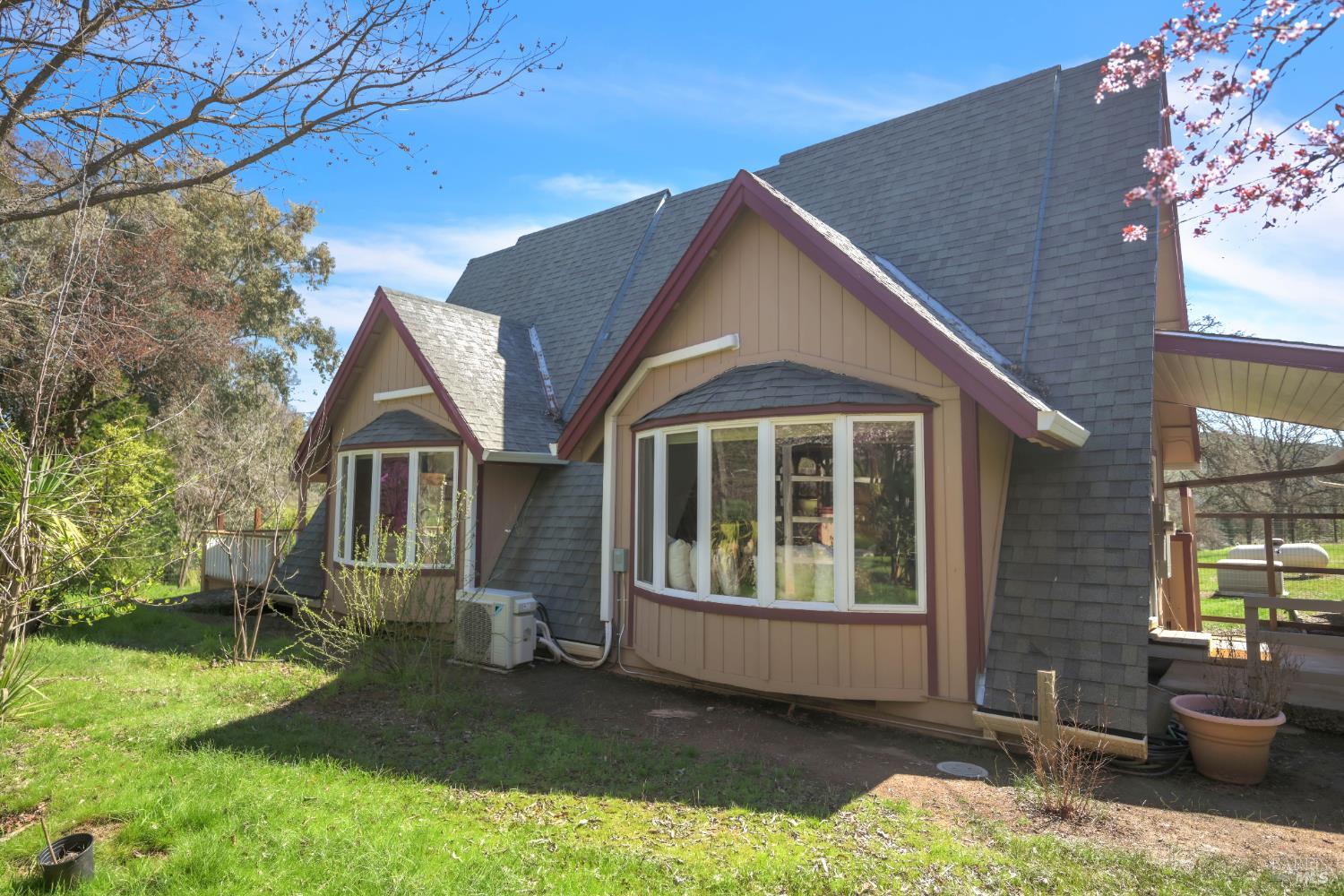 Detail Gallery Image 25 of 50 For 1996 River View Rd, Clearlake Oaks,  CA 95423 - 2 Beds | 1 Baths