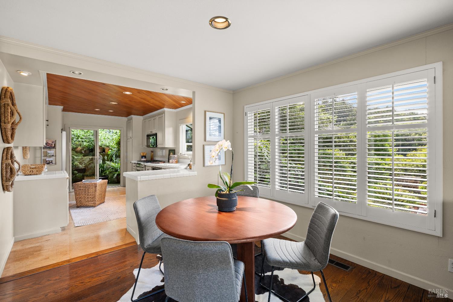 Detail Gallery Image 17 of 50 For 159 Terrace Ave, San Rafael,  CA 94901 - 3 Beds | 2 Baths