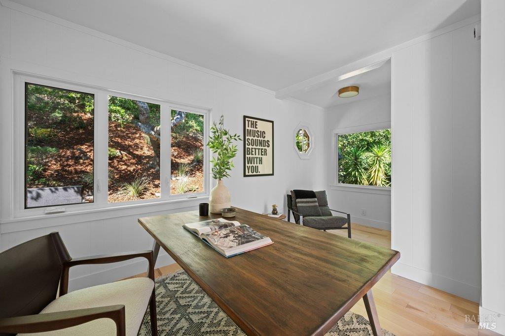 Detail Gallery Image 15 of 29 For 191 Elinor Ave, Mill Valley,  CA 94941 - 4 Beds | 3 Baths