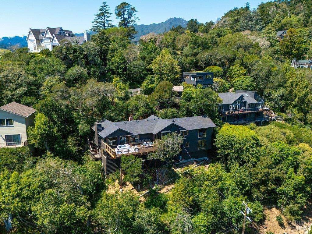 Detail Gallery Image 24 of 29 For 191 Elinor Ave, Mill Valley,  CA 94941 - 4 Beds | 3 Baths