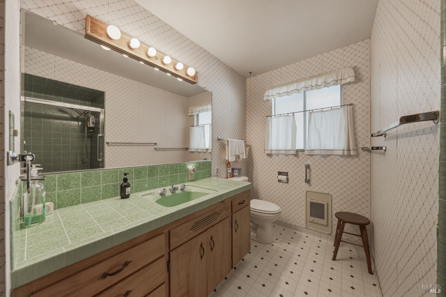 Detail Gallery Image 37 of 66 For 2527 Dessie Dr, Lakeport,  CA 95453 - 4 Beds | 2/1 Baths