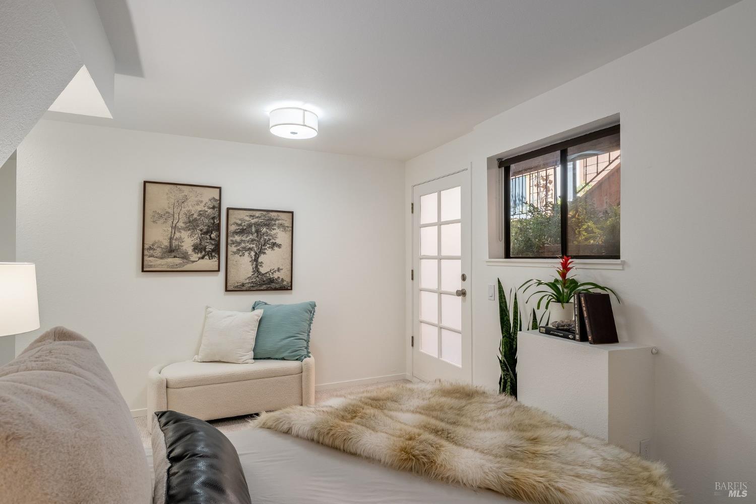 Detail Gallery Image 29 of 55 For 70 Stanford Way, Sausalito,  CA 94965 - 3 Beds | 3 Baths