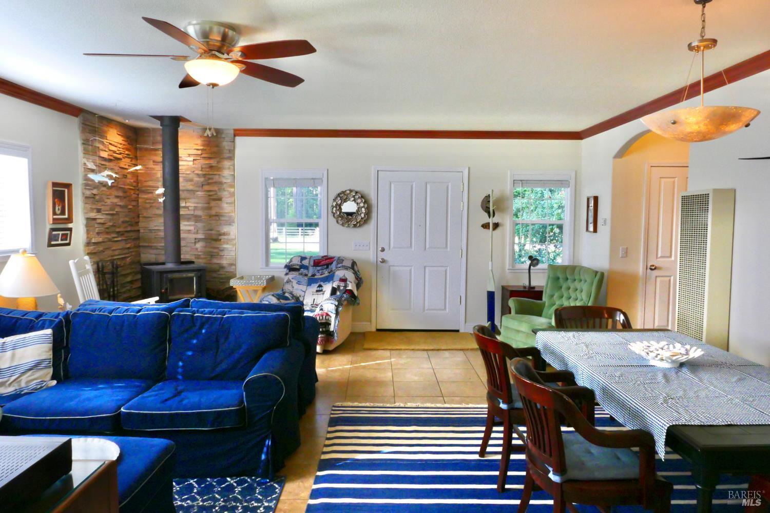 Detail Gallery Image 7 of 33 For 30860 Simpson Ln, Fort Bragg,  CA 95437 - 2 Beds | 2 Baths