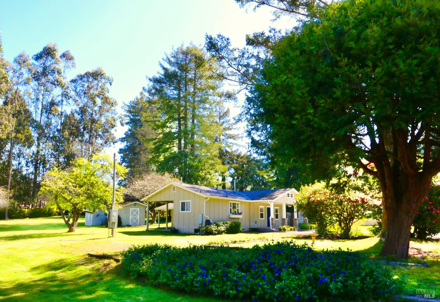 Detail Gallery Image 4 of 33 For 30860 Simpson Ln, Fort Bragg,  CA 95437 - 2 Beds | 2 Baths