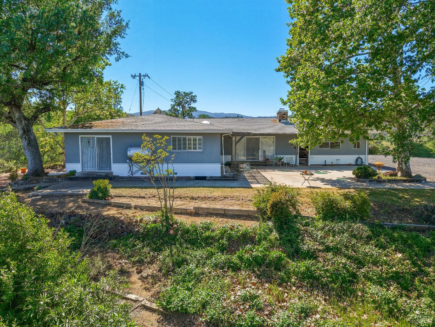 Detail Gallery Image 19 of 66 For 2527 Dessie Dr, Lakeport,  CA 95453 - 4 Beds | 2/1 Baths