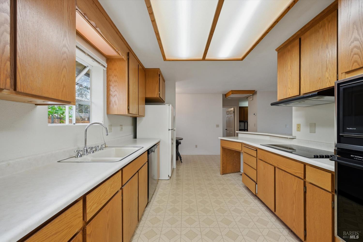 Detail Gallery Image 10 of 23 For 3003 Riviera Heights Unkn, Kelseyville,  CA 95451 - 2 Beds | 2 Baths