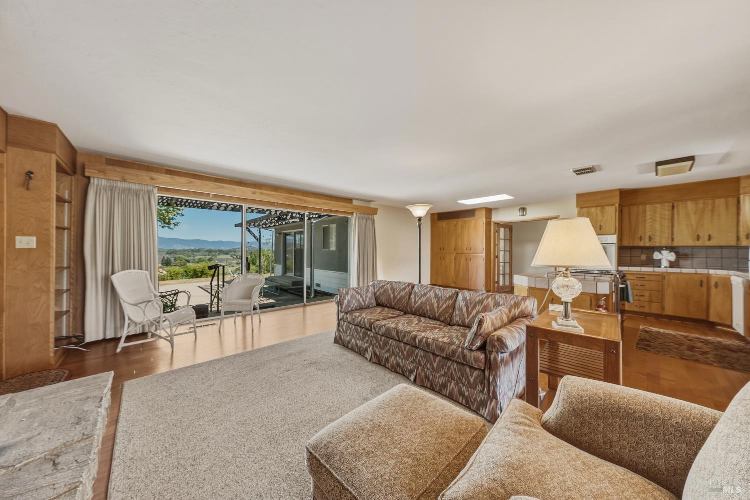 Detail Gallery Image 16 of 66 For 2527 Dessie Dr, Lakeport,  CA 95453 - 4 Beds | 2/1 Baths