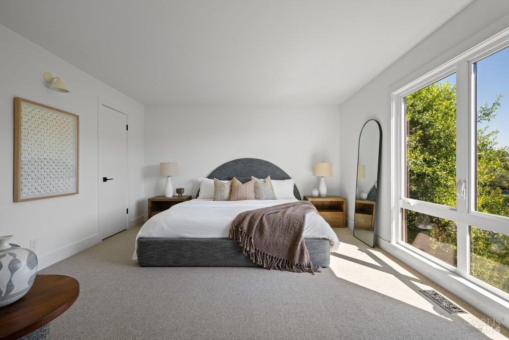 Detail Gallery Image 17 of 29 For 191 Elinor Ave, Mill Valley,  CA 94941 - 4 Beds | 3 Baths