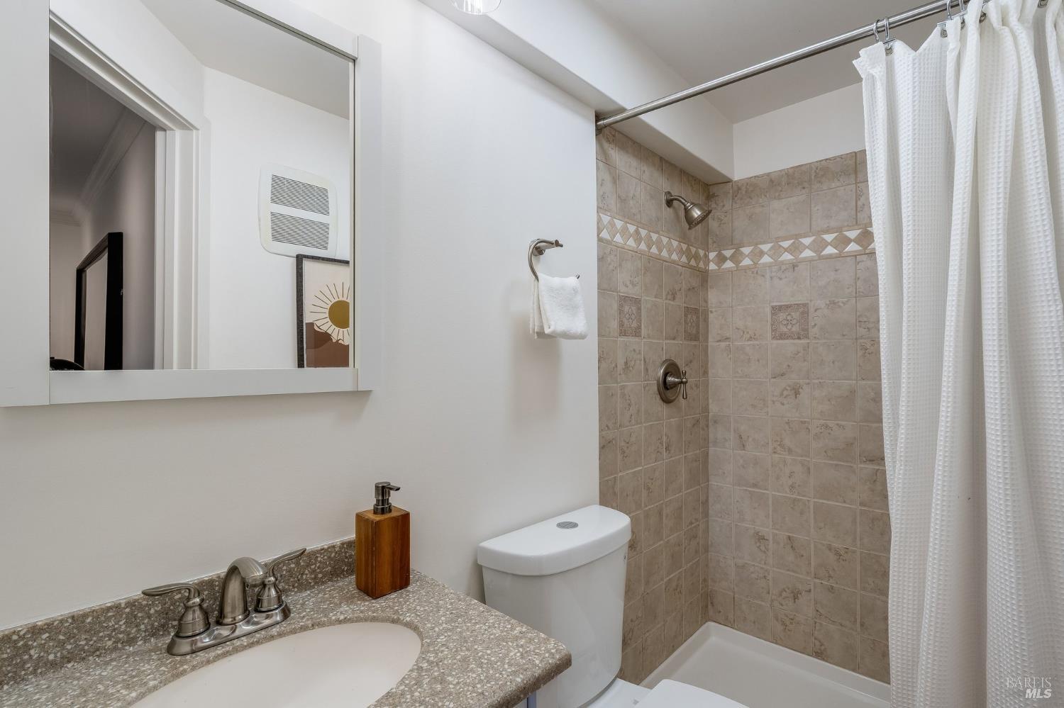 Detail Gallery Image 45 of 55 For 70 Stanford Way, Sausalito,  CA 94965 - 3 Beds | 3 Baths