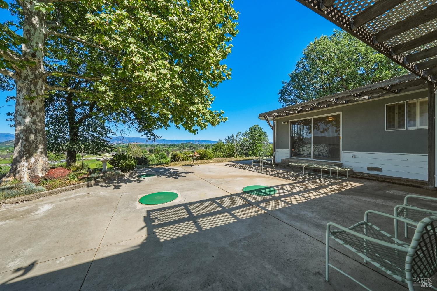 Detail Gallery Image 21 of 66 For 2527 Dessie Dr, Lakeport,  CA 95453 - 4 Beds | 2/1 Baths