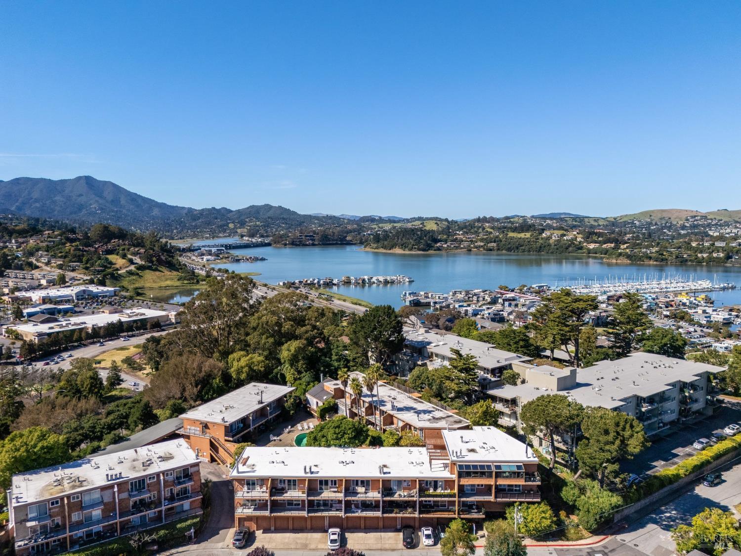 Detail Gallery Image 53 of 55 For 70 Stanford Way, Sausalito,  CA 94965 - 3 Beds | 3 Baths