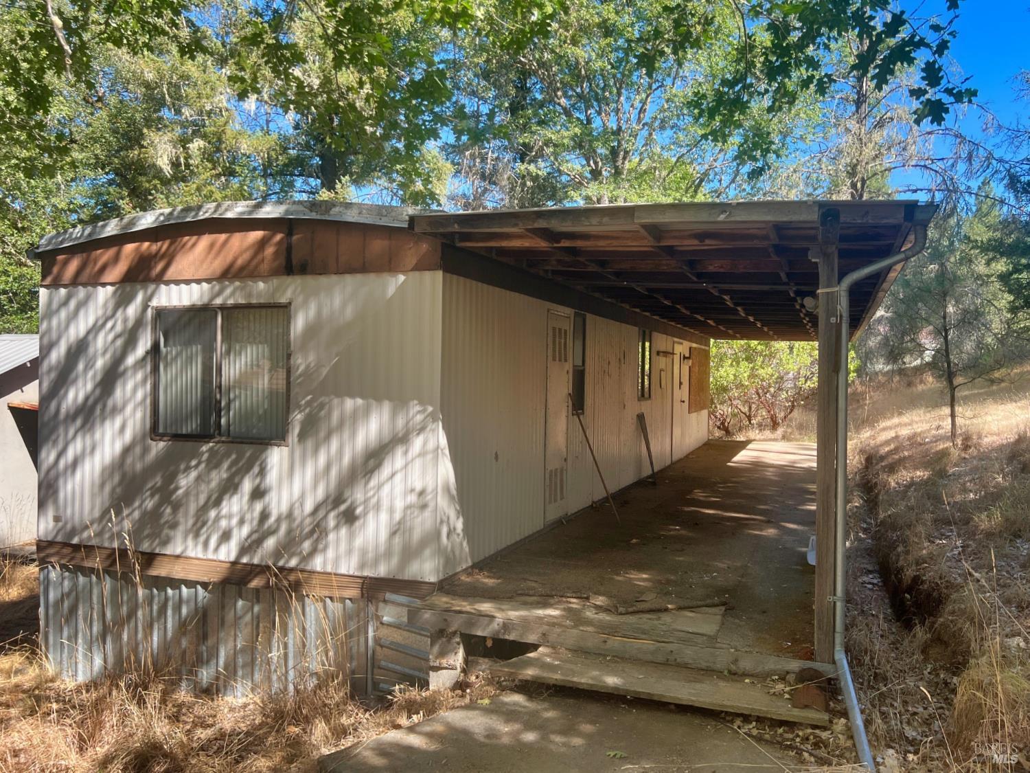 Detail Gallery Image 32 of 36 For 46145 Meadow Ln, Laytonville,  CA 95454 - 2 Beds | 1 Baths