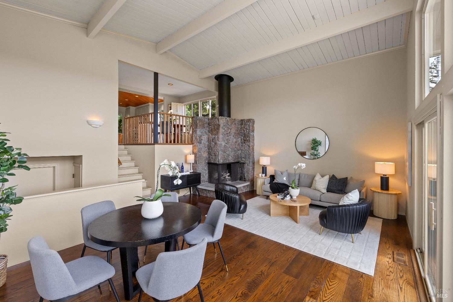 Detail Gallery Image 7 of 50 For 159 Terrace Ave, San Rafael,  CA 94901 - 3 Beds | 2 Baths