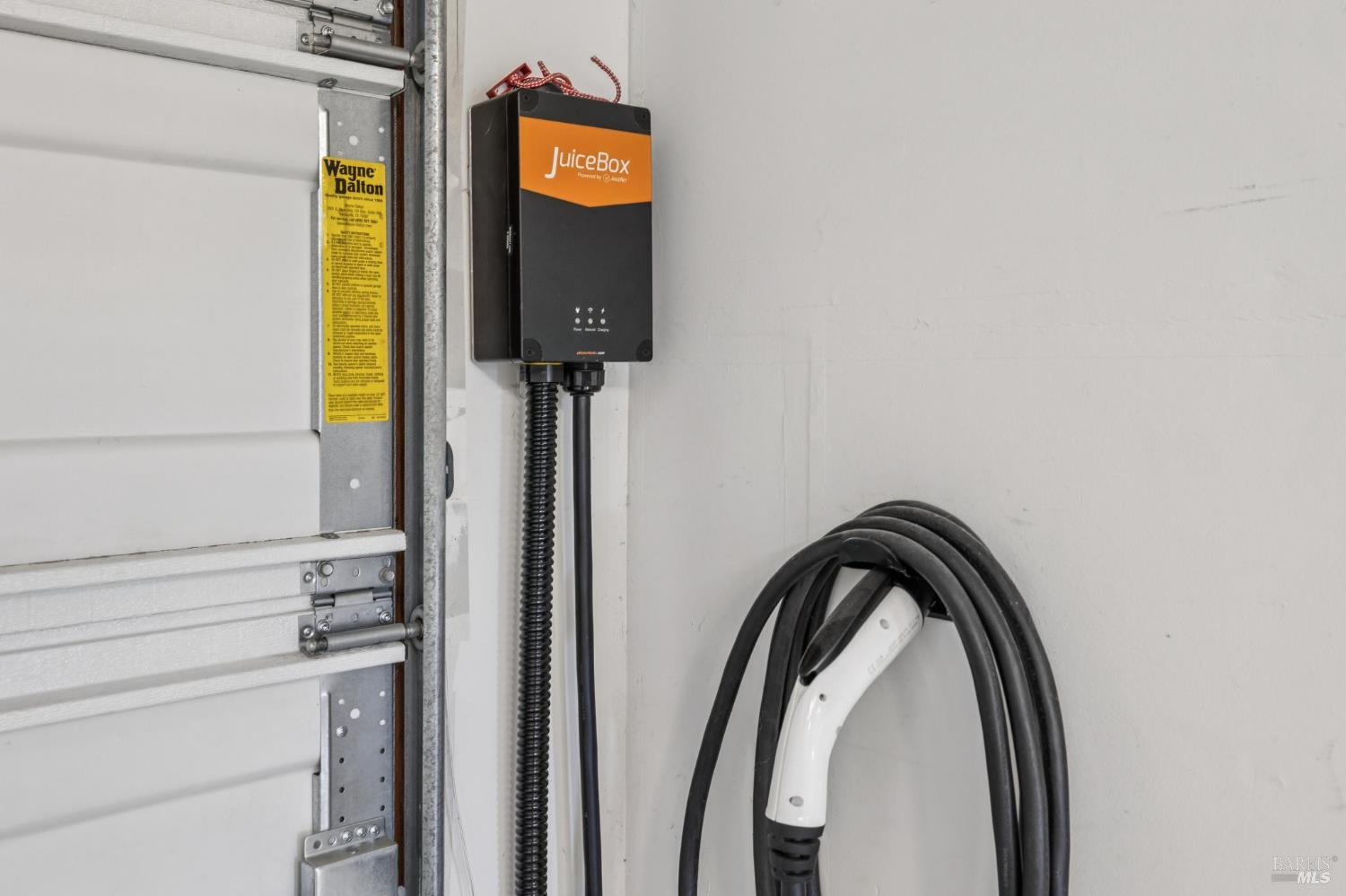 Detail Gallery Image 33 of 39 For 28 Royal Ct, San Rafael,  CA 94901 - 2 Beds | 1 Baths