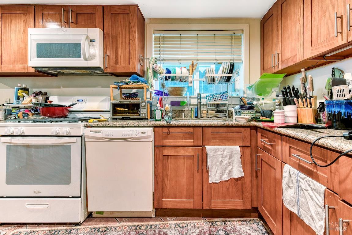 Detail Gallery Image 32 of 42 For 1128 Chester St, Oakland,  CA 94607 - – Beds | – Baths