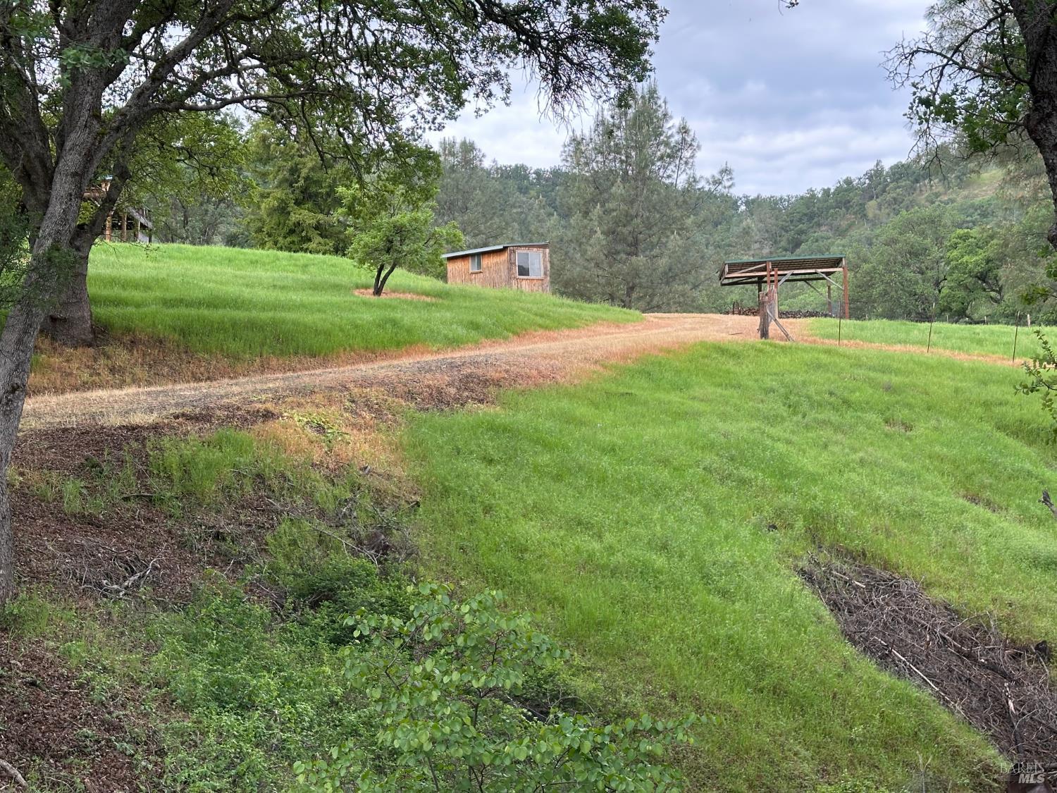 Detail Gallery Image 12 of 28 For 2002 Ogulin Canyon Rd, Clearlake,  CA 95422 - 2 Beds | 2 Baths