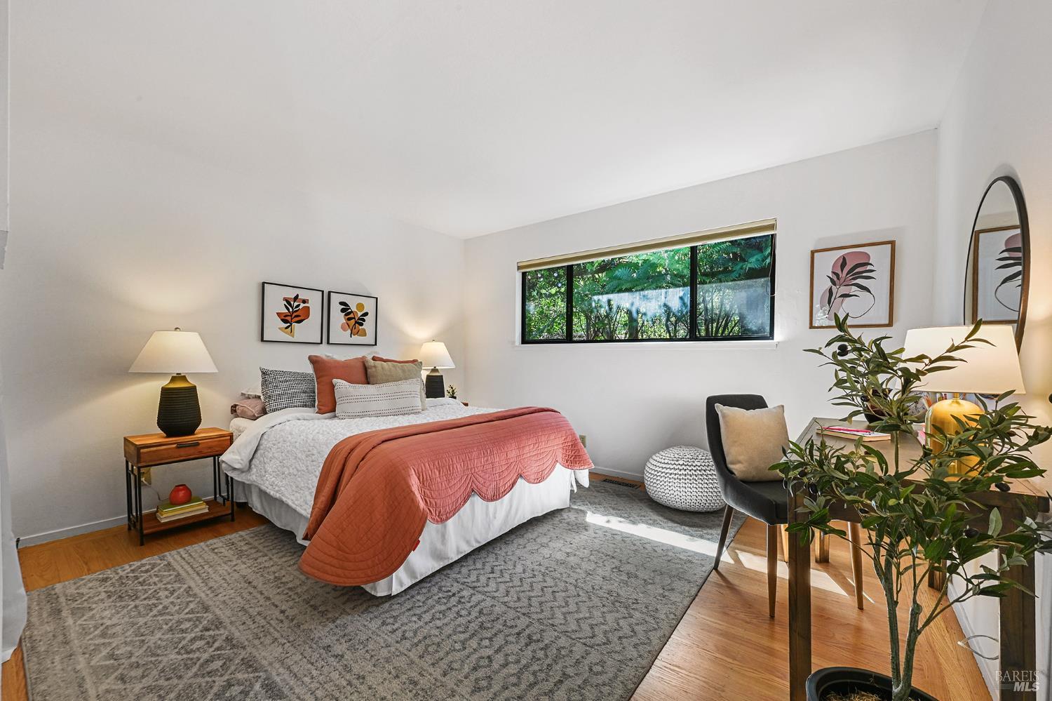 Detail Gallery Image 25 of 61 For 37 Manzanita Rd, Fairfax,  CA 94930 - 3 Beds | 2 Baths