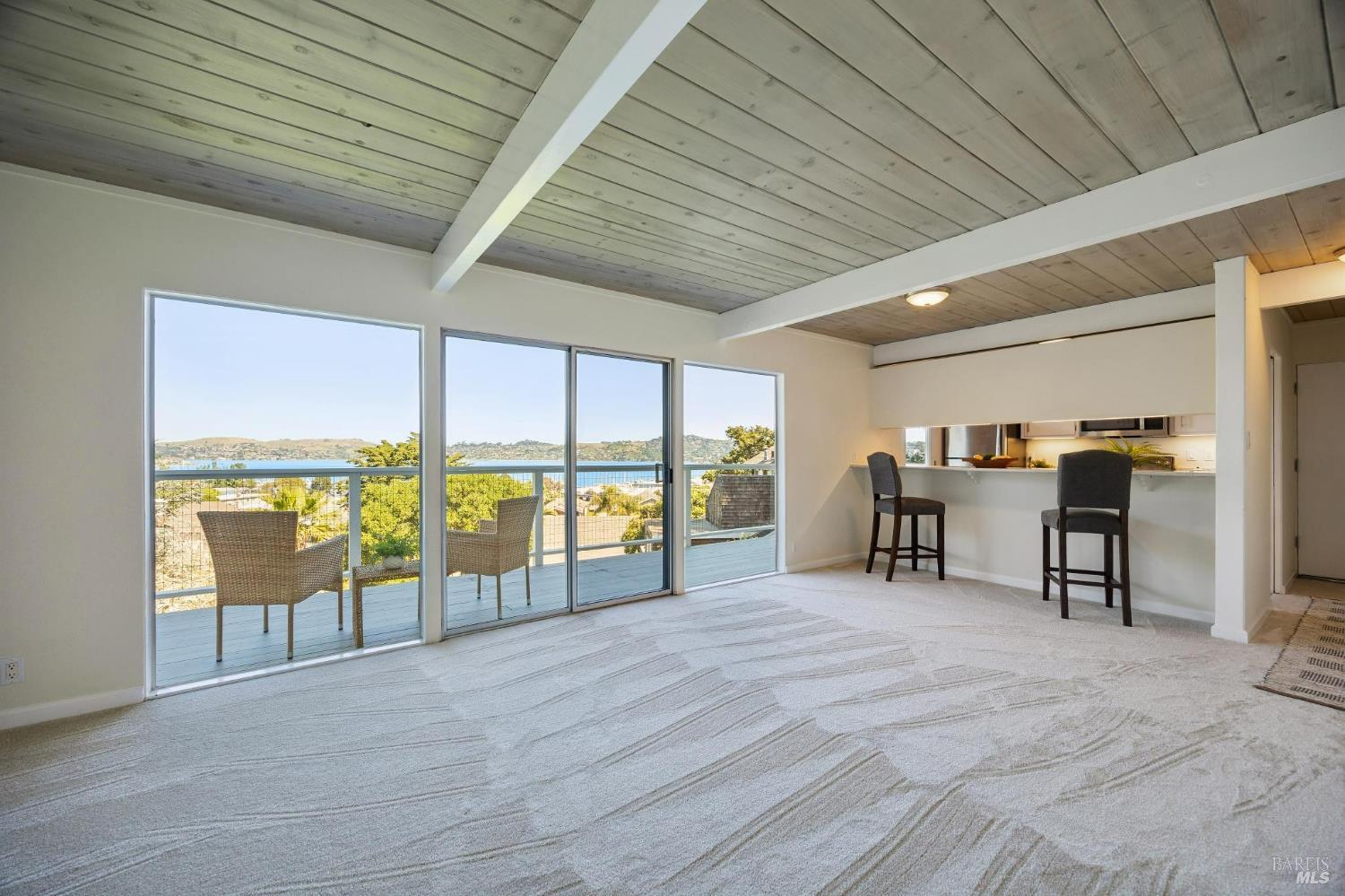 Detail Gallery Image 6 of 23 For 122 Woodward Ave, Sausalito,  CA 94965 - – Beds | – Baths