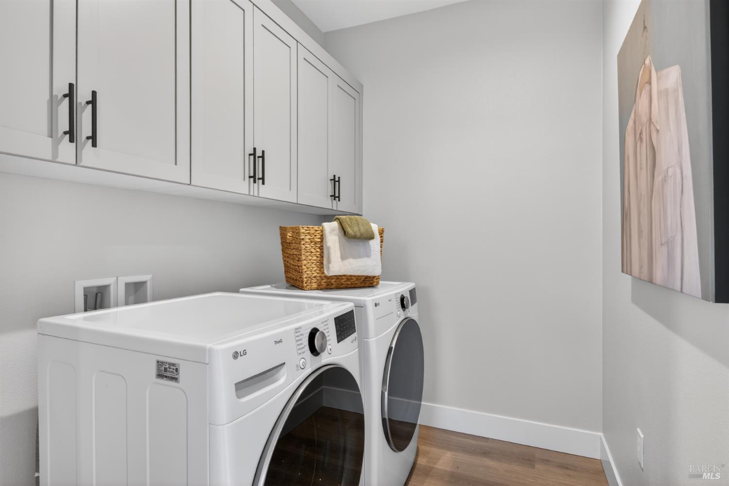 Detail Gallery Image 9 of 18 For 18484 Azul Ln, Morgan Hill,  CA 95037 - 4 Beds | 3 Baths