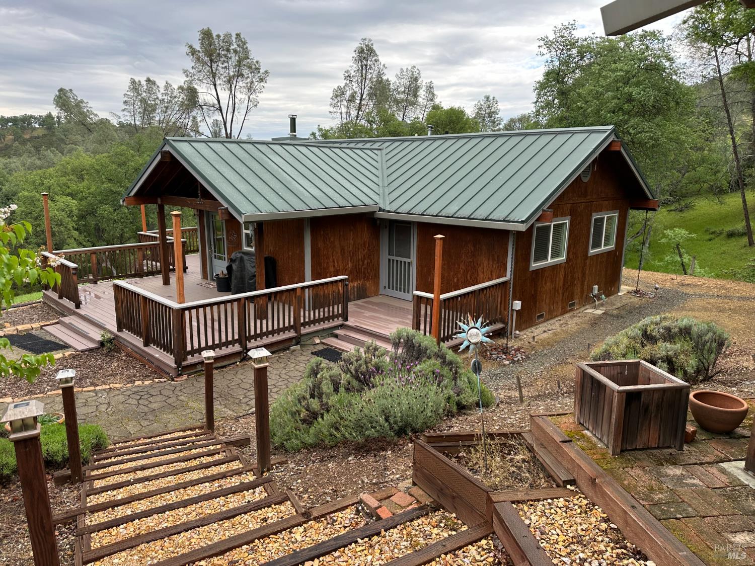 Detail Gallery Image 2 of 28 For 2002 Ogulin Canyon Rd, Clearlake,  CA 95422 - 2 Beds | 2 Baths