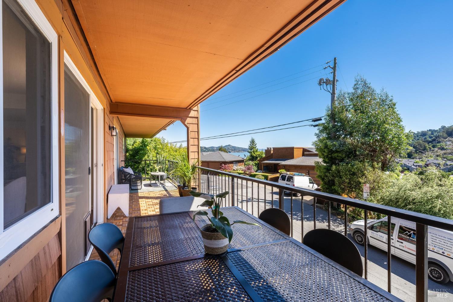 Detail Gallery Image 16 of 55 For 70 Stanford Way, Sausalito,  CA 94965 - 3 Beds | 3 Baths