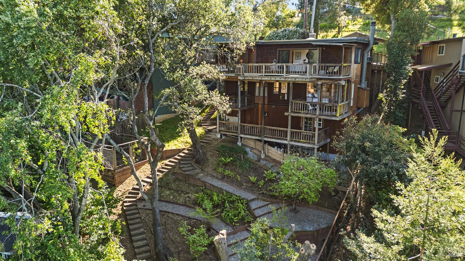 Detail Gallery Image 35 of 61 For 37 Manzanita Rd, Fairfax,  CA 94930 - 3 Beds | 2 Baths