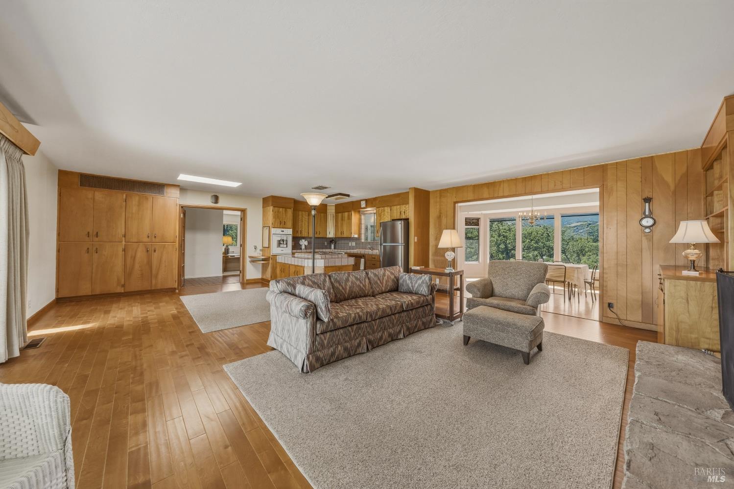 Detail Gallery Image 6 of 66 For 2527 Dessie Dr, Lakeport,  CA 95453 - 4 Beds | 2/1 Baths