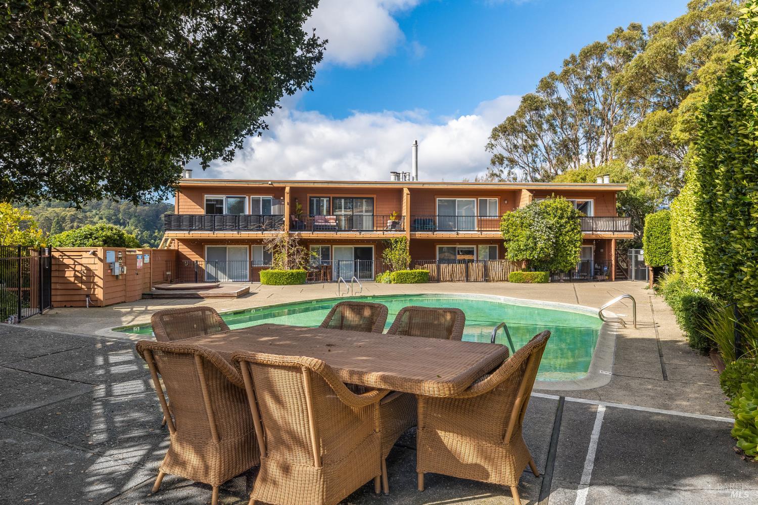 Detail Gallery Image 50 of 55 For 70 Stanford Way, Sausalito,  CA 94965 - 3 Beds | 3 Baths