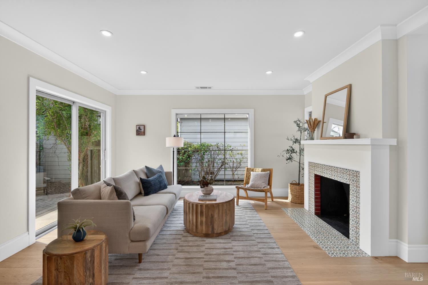 617 G Street photo 3