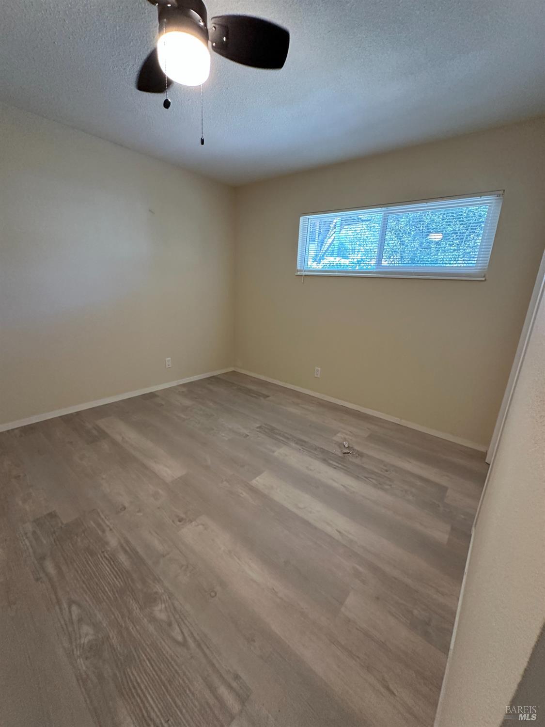 Detail Gallery Image 14 of 16 For 1804 S Dora St, Ukiah,  CA 95482 - 3 Beds | 1 Baths