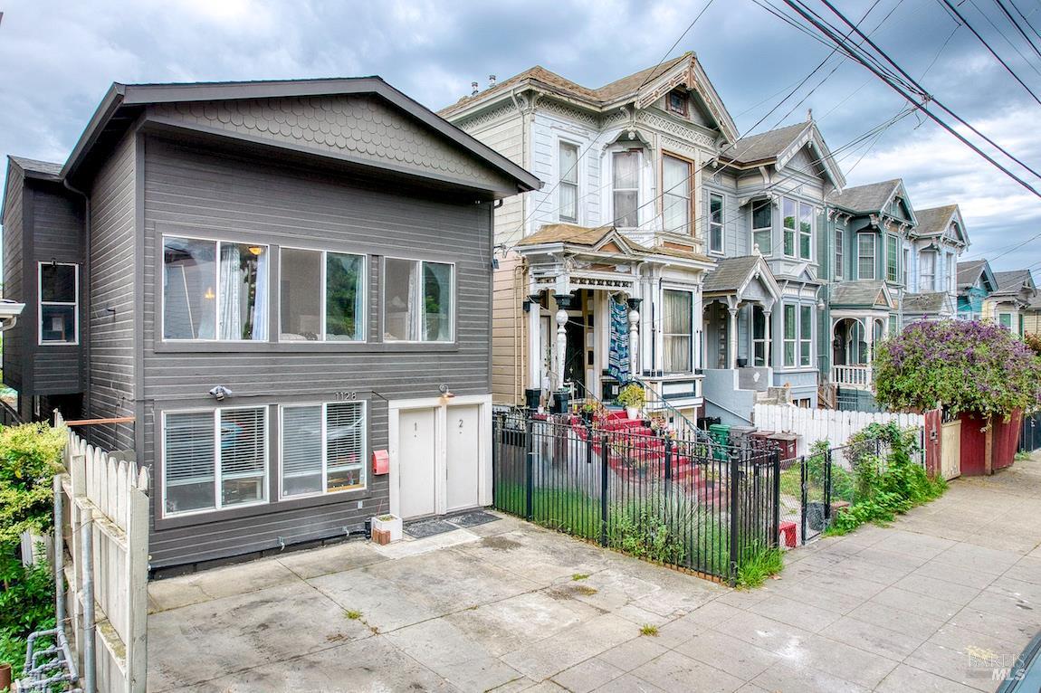 Front Image Thumbnail for BA326028694