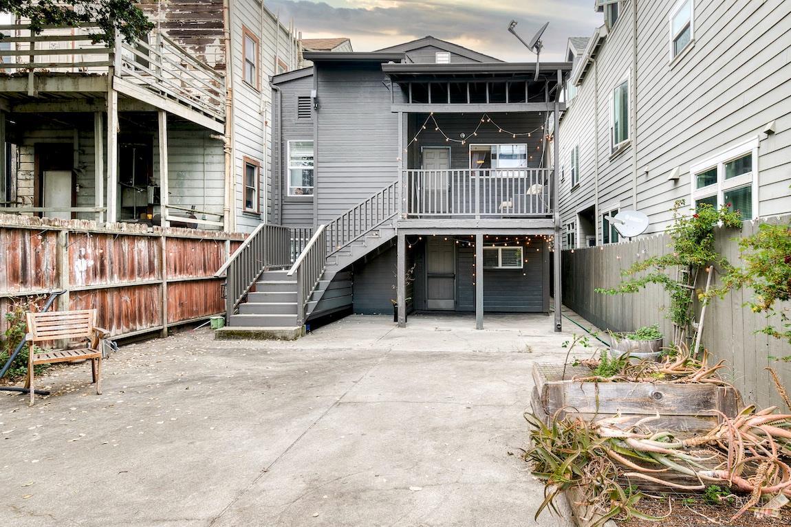 Detail Gallery Image 41 of 42 For 1128 Chester St, Oakland,  CA 94607 - – Beds | – Baths