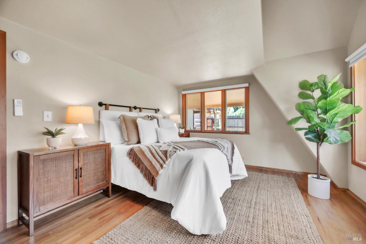 Detail Gallery Image 34 of 50 For 1996 River View Rd, Clearlake Oaks,  CA 95423 - 2 Beds | 1 Baths