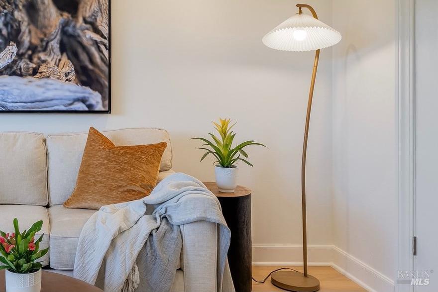 Detail Gallery Image 37 of 55 For 70 Stanford Way, Sausalito,  CA 94965 - 3 Beds | 3 Baths