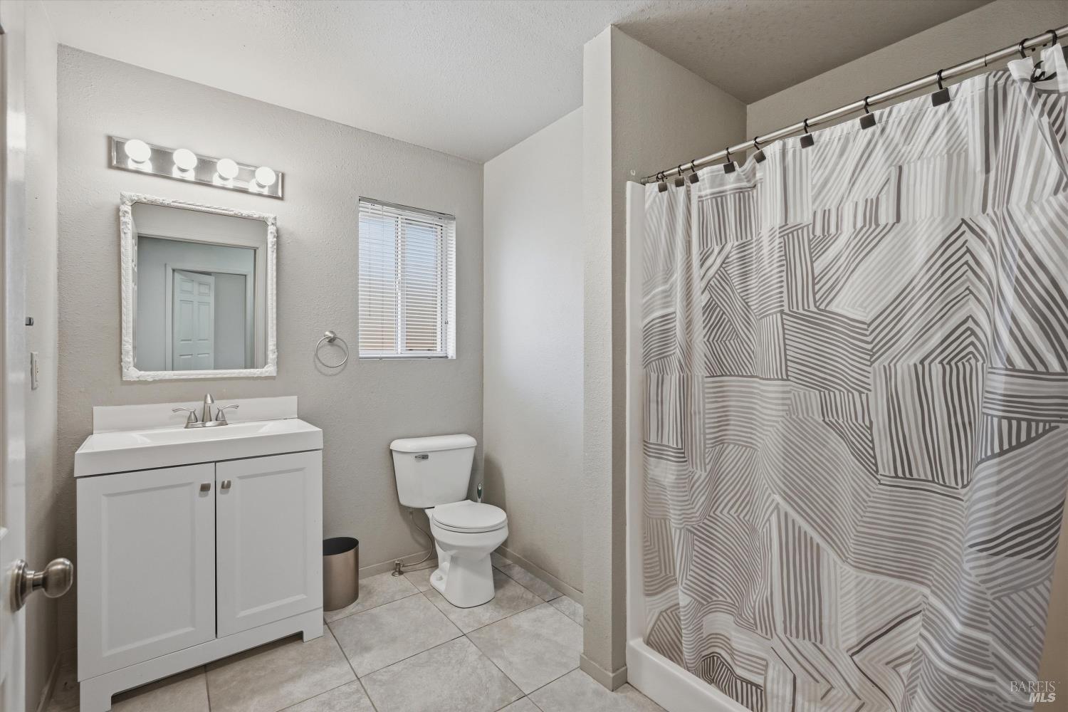 Detail Gallery Image 13 of 23 For 3003 Riviera Heights Unkn, Kelseyville,  CA 95451 - 2 Beds | 2 Baths