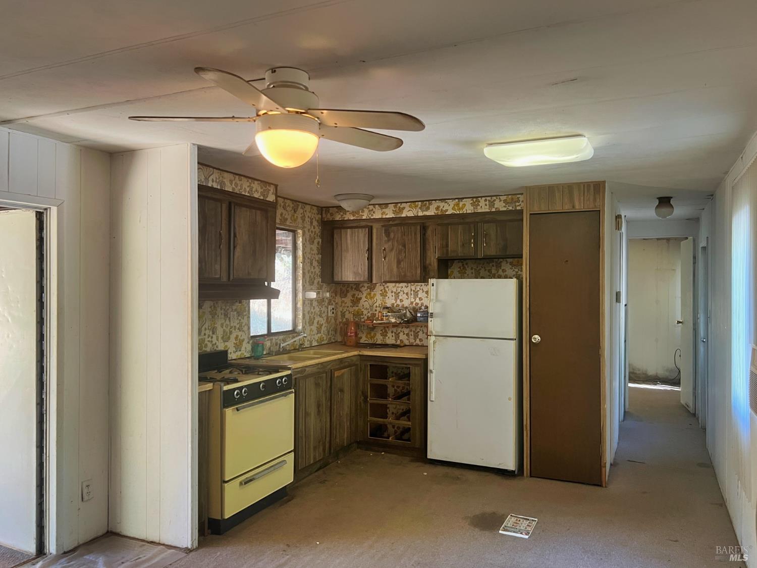 Detail Gallery Image 35 of 36 For 46145 Meadow Ln, Laytonville,  CA 95454 - 2 Beds | 1 Baths